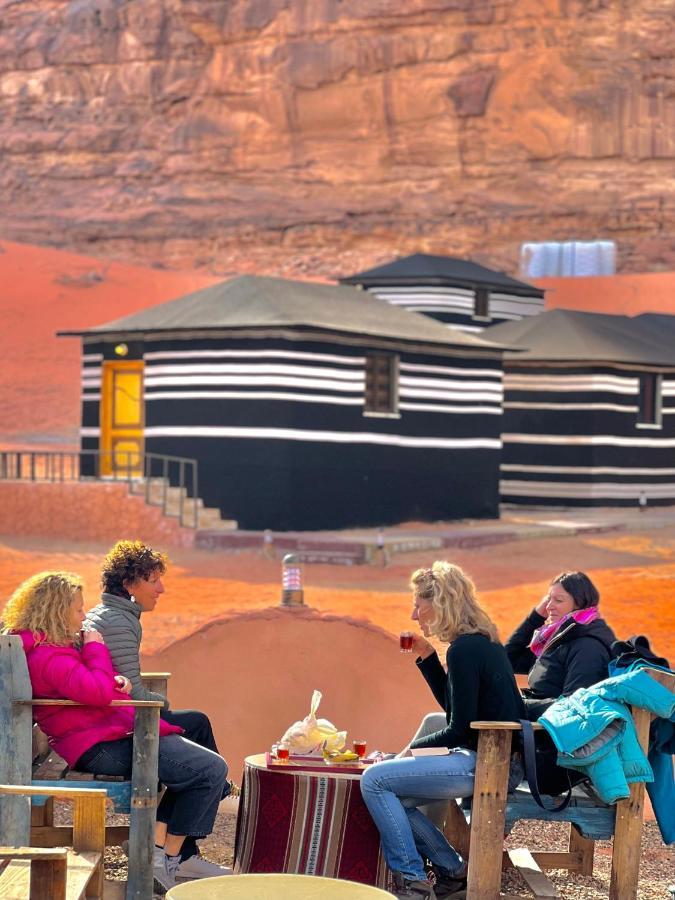 Rum Joharh Luxury Camp Wadi Rum Bagian luar foto
