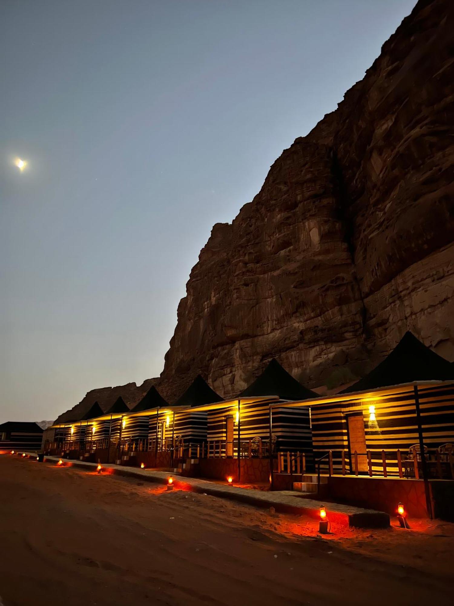Rum Joharh Luxury Camp Wadi Rum Bagian luar foto